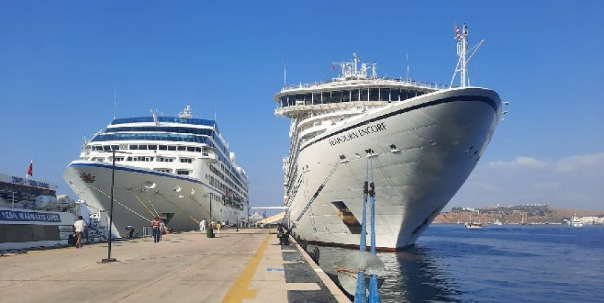 nave croaziera